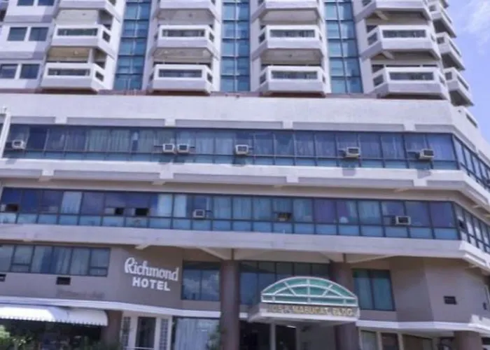 Hotel Richmond Plaza