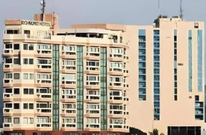Richmond Plaza Hotel 3*