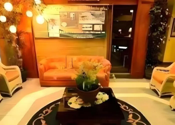 Richmond Plaza Hotel
